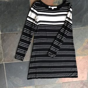 Max studio Extremely comfortable dress